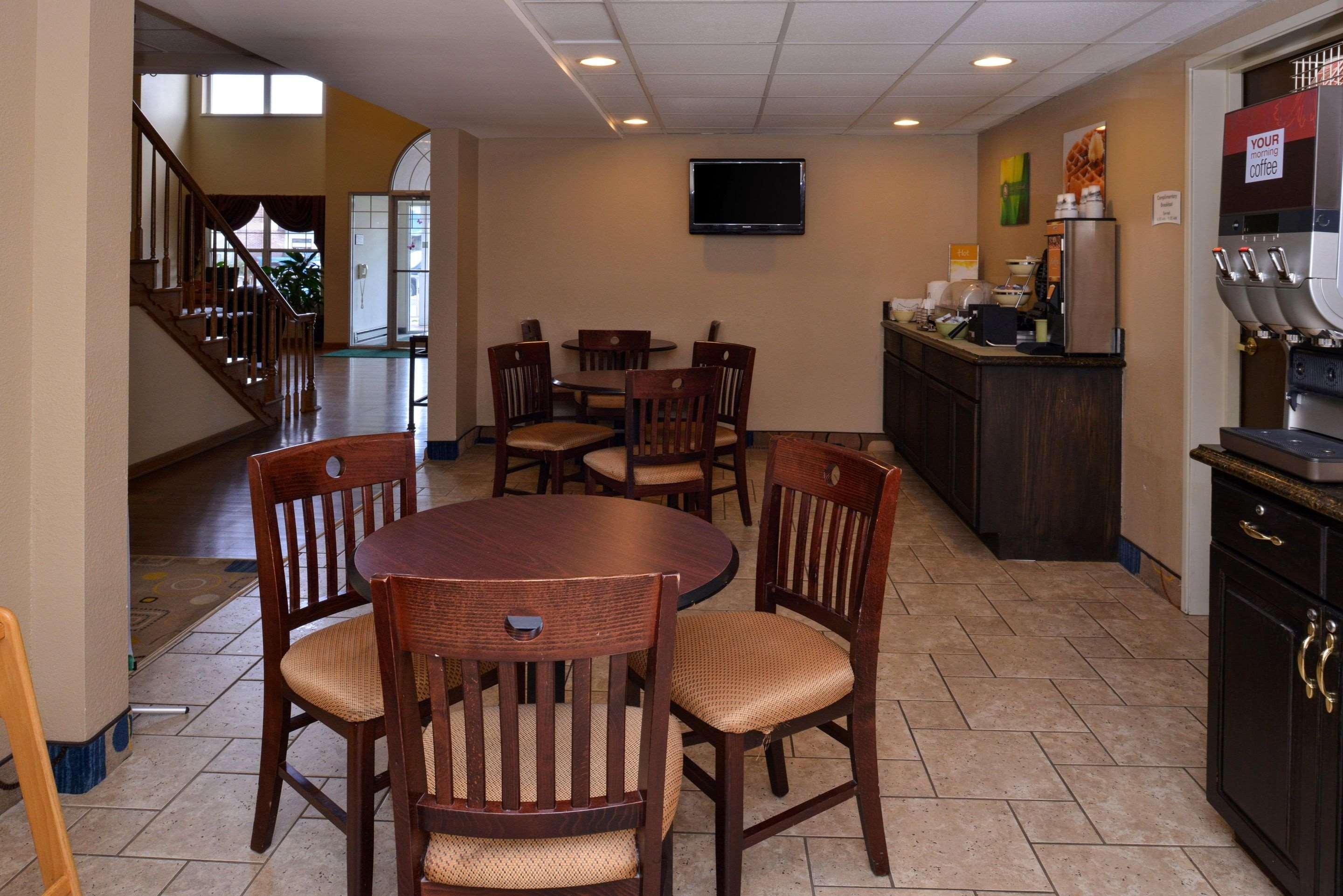 Quality Inn & Suites Shawano Buitenkant foto