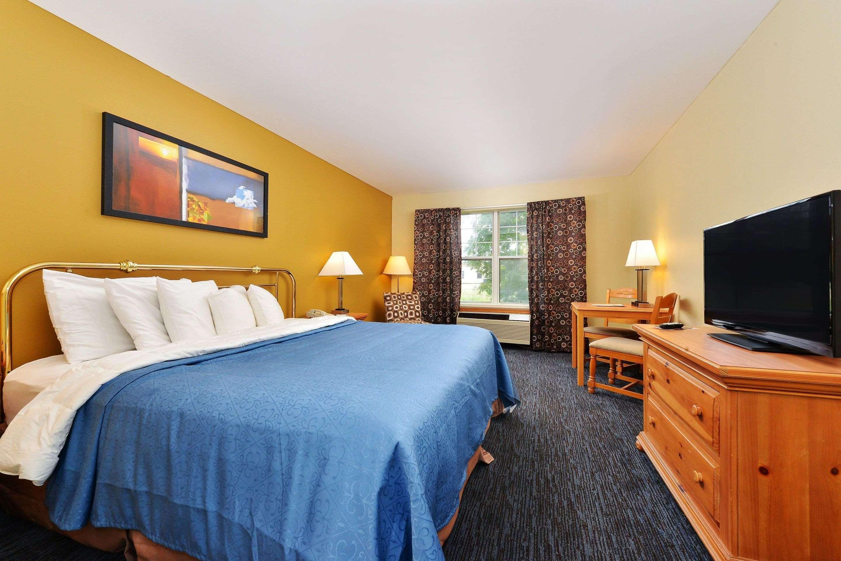 Quality Inn & Suites Shawano Buitenkant foto