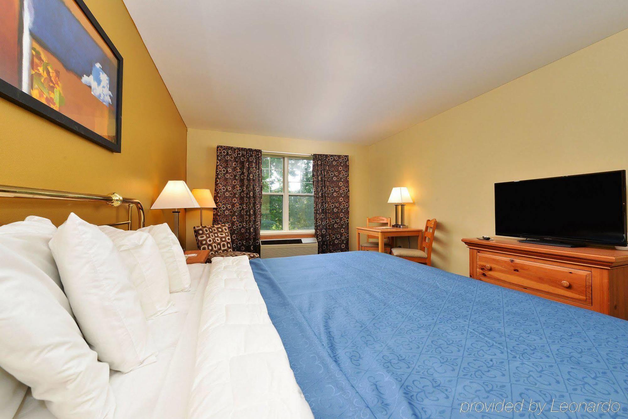 Quality Inn & Suites Shawano Buitenkant foto